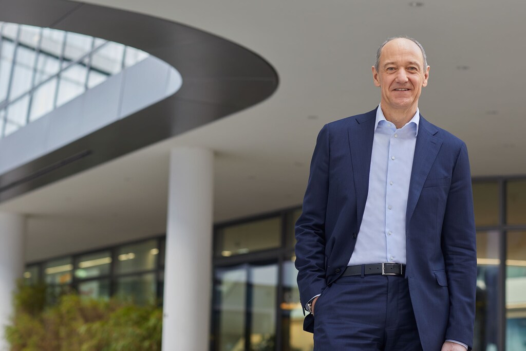 "This change in mindset requires a change in management skills" said, Siemens’ CEO Roland Busch.