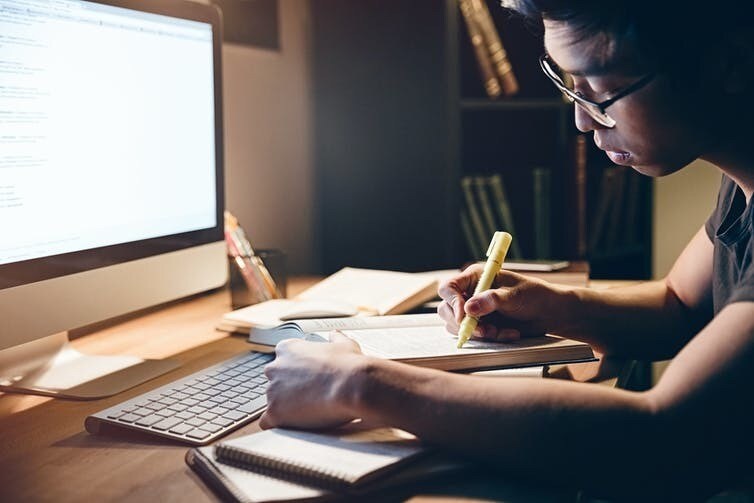 Mettre en évidence les infos importantes est une bonne chose, mais n’en faites pas votre principale stratégie de rétention de l’information.