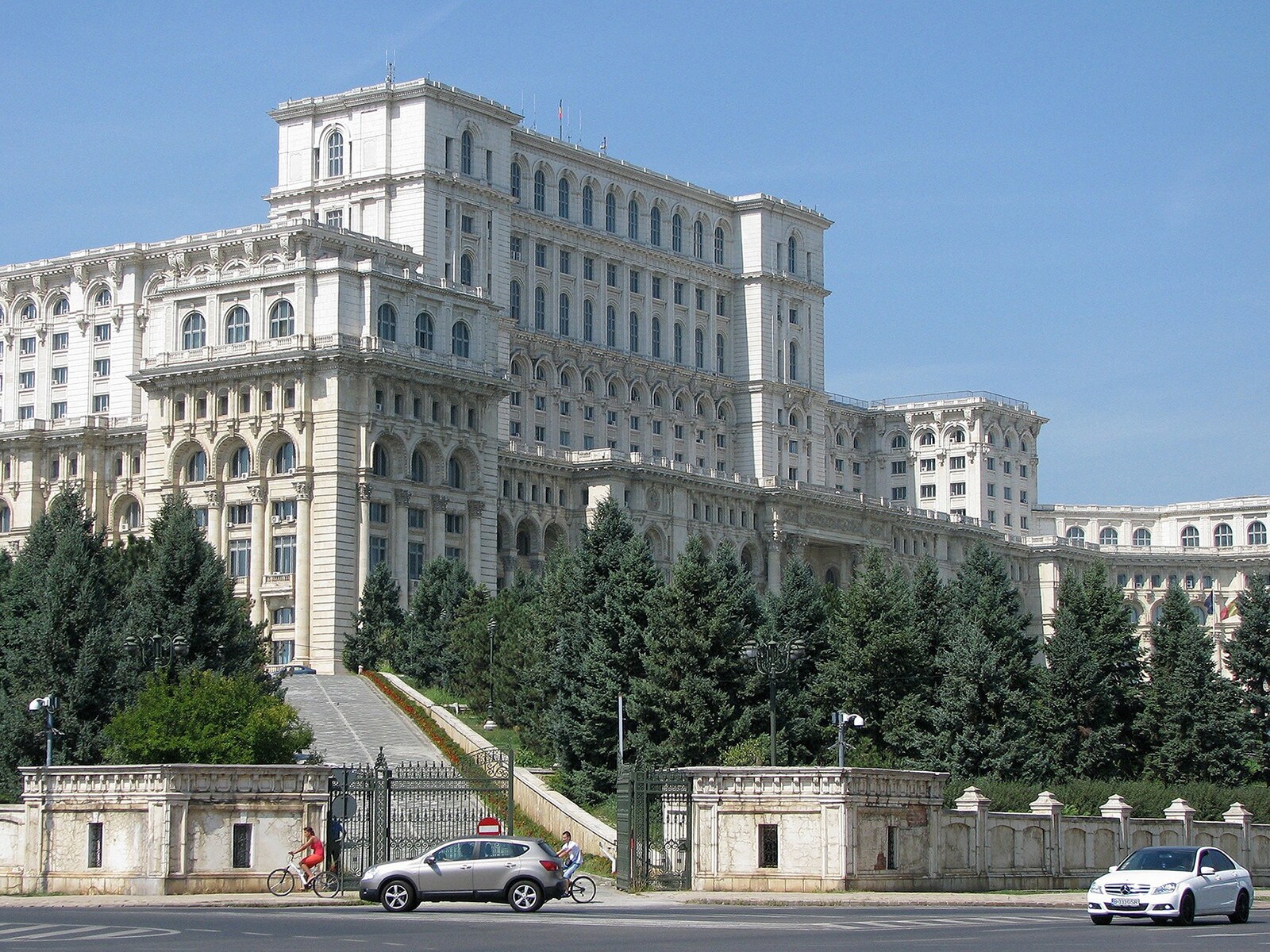 Le palais du Parlement, à Bucarest.
