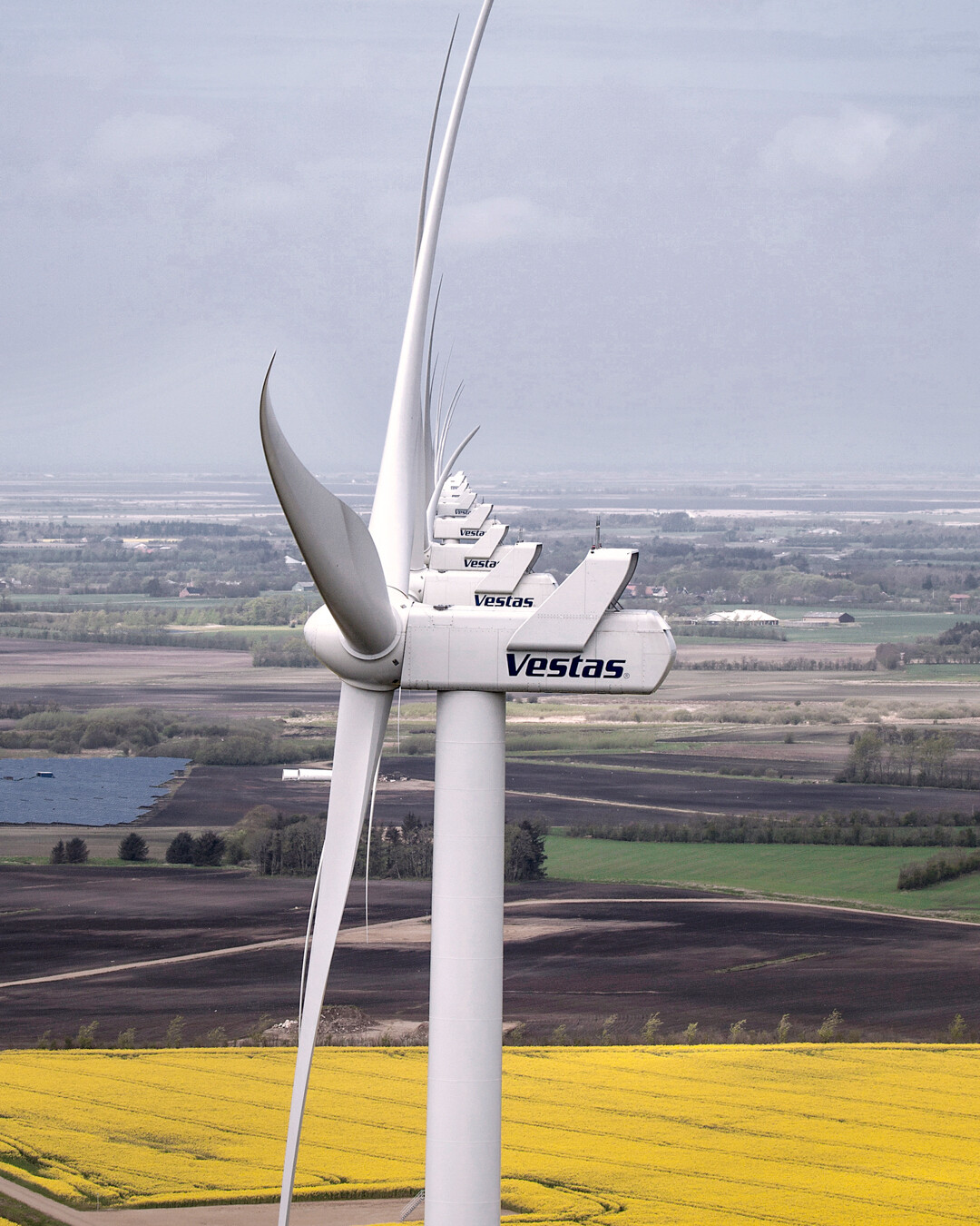 V112 3.3 MW 22 installed turbines Nørhede - Hjortmose Ringkøbing, Denmark