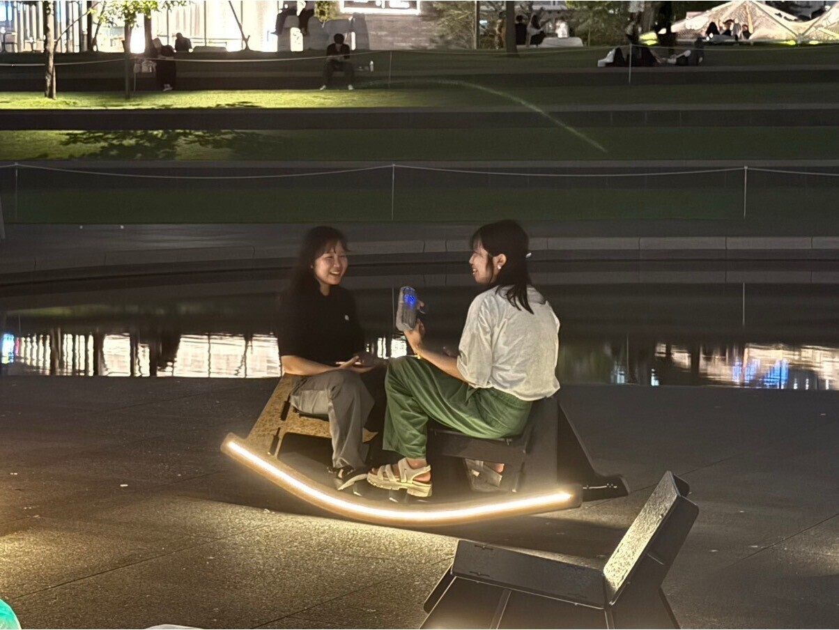 Grand Green大阪于2025年启动“夜间公园”公共空间计划。