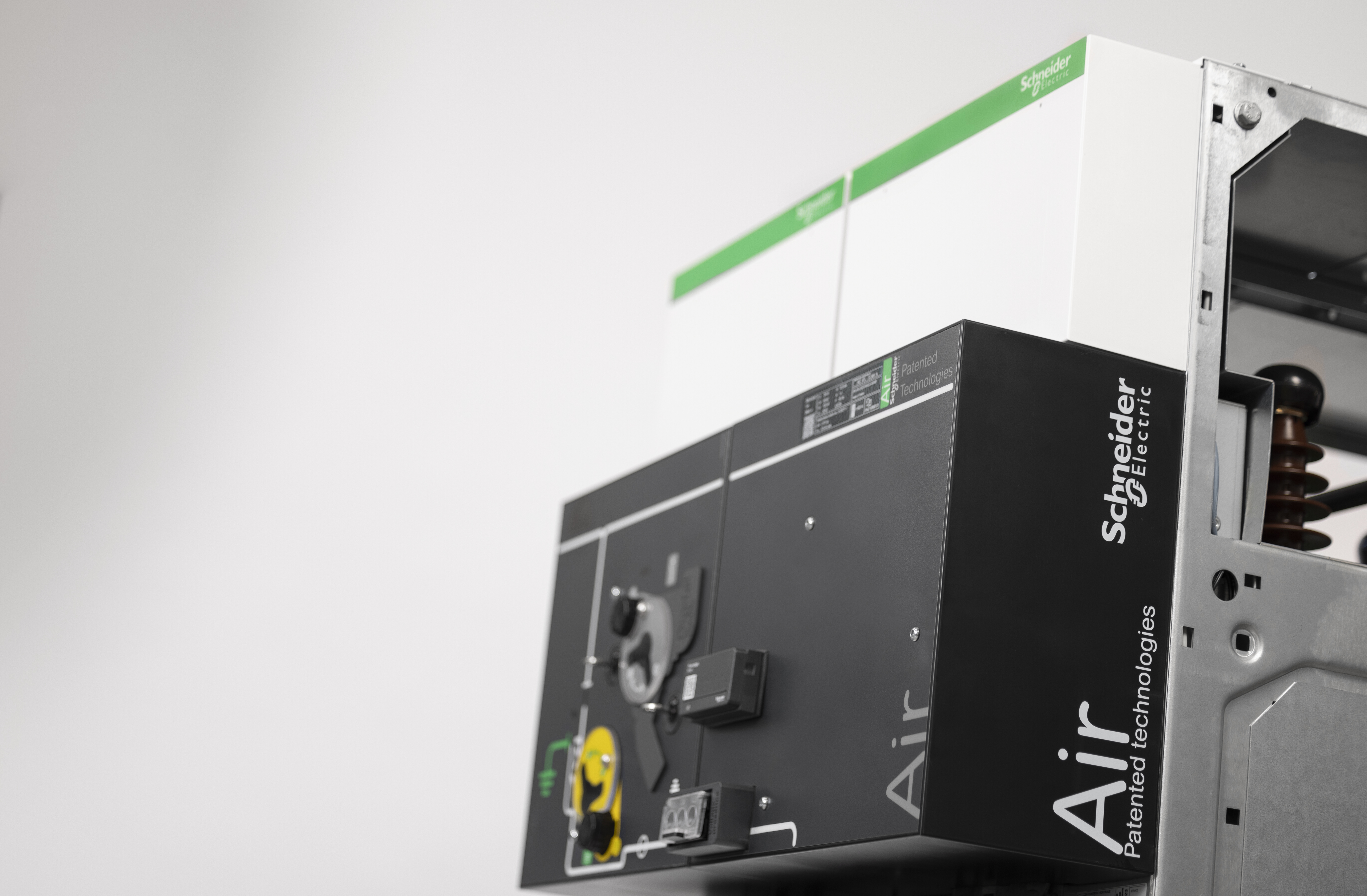 Schneider Electric's AirSeT switchgear hardware