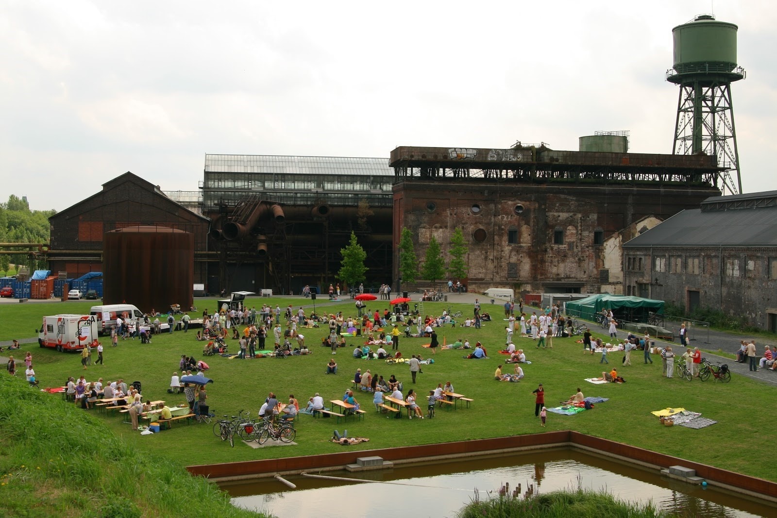 Today, visitors to Westpark Bochum, part of the Emscher Landscape Park, can picnic beside former steelworks.