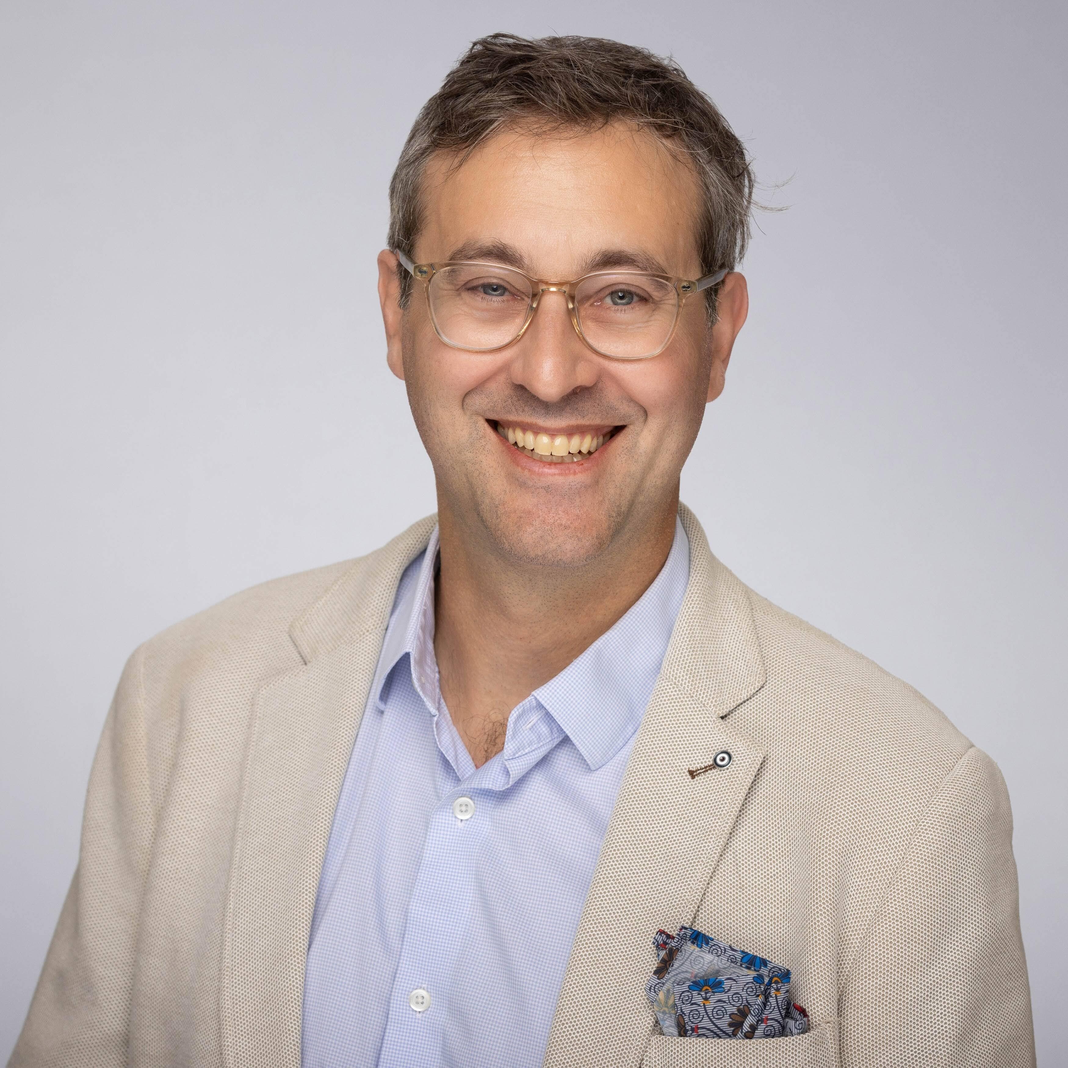 Professor Rees Kassen, McGill University