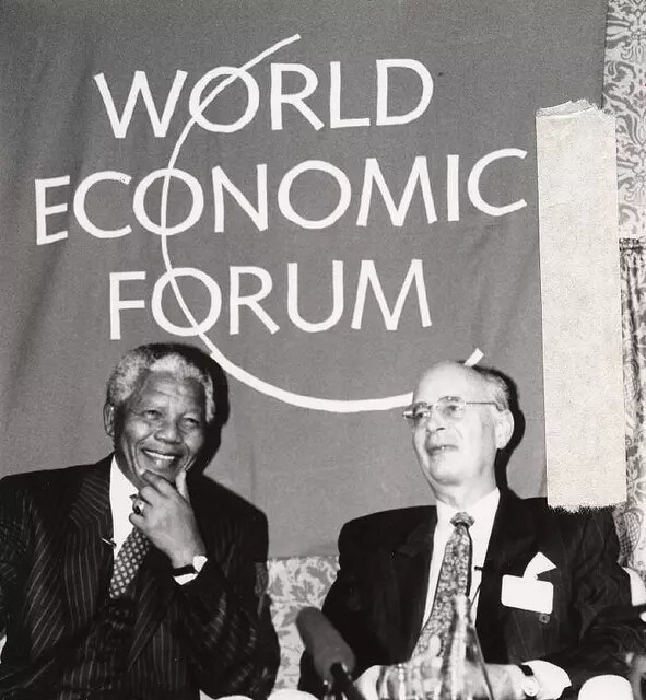 Nelson Mandela et Klaus Schwab