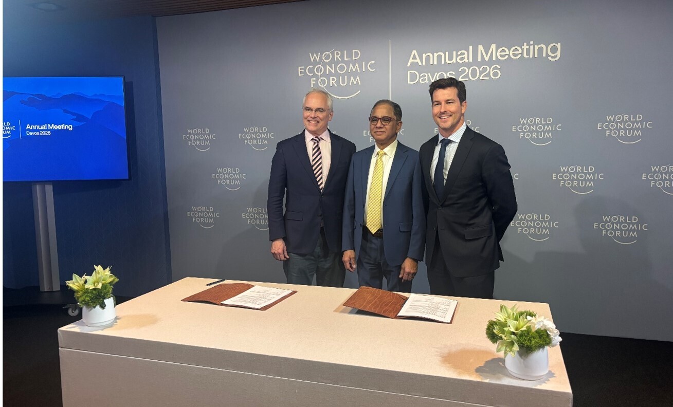 Richard Hatchett, CEO of Coalition for Epidemic Preparedness and Innovations; Shyam Bishen, Head of the Forum's Centre for Health and Healthcare; and Matthew Blake, Managing Director at the World Economic Forum, announcing a collaboration between the Forum and CEPI in support of the Pandemic Preparedness Engine. 
