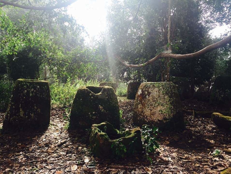 A group of megalithic jars in Site 2, Ban Na Kho Village, Phaxay District.Megalithic Jars Sites in Xieng Khuang  Plain of Jars, Lao PDR