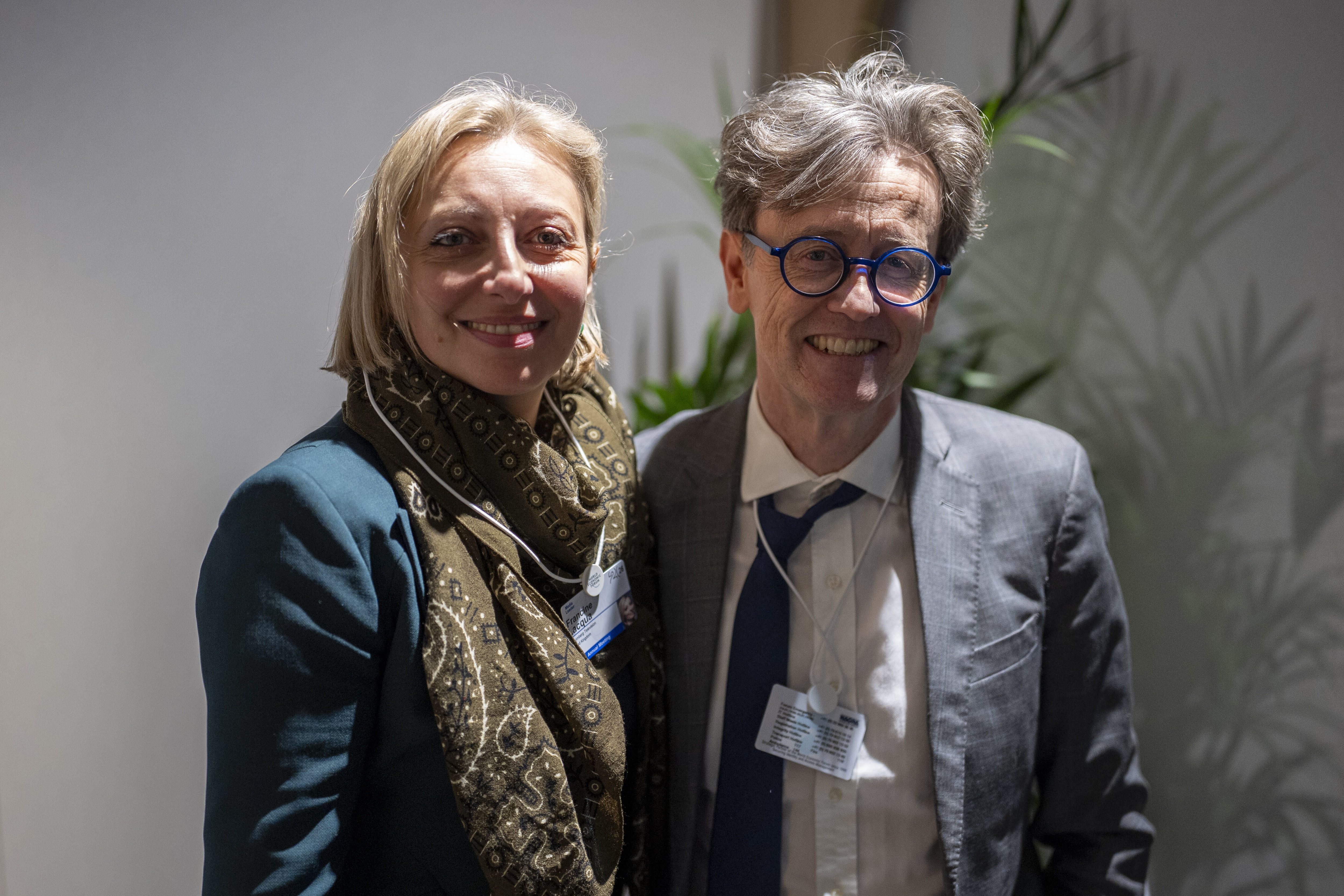 Anchor & Editor-at-Large, Bloomberg TV, Francine Lacqua recording an episode of the Radio Davos Daily podcast at the World Economic Forum Annual Meeting 2026 in Davos-Klosters, Switzerland, 18 January. Copyright: World Economic Forum/Pascal Bitz