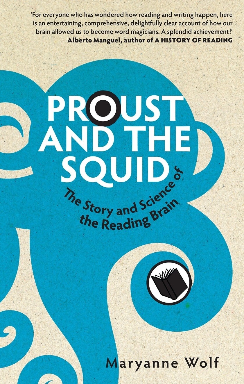Maryanne Wolf explorait dans Proust et le Calamar la complexité des mécanismes qui sous-tendent la lecture : une capacité qui constitue un tour de force pour un organe, le cerveau, qui n’y était pas « destiné ». La traduction française est préfacée par Bernard Stiegler.