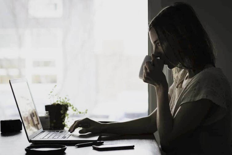 En France, 78 % des jeunes femmes n’envisagent pas de faire une carrière dans la cybersécurité.