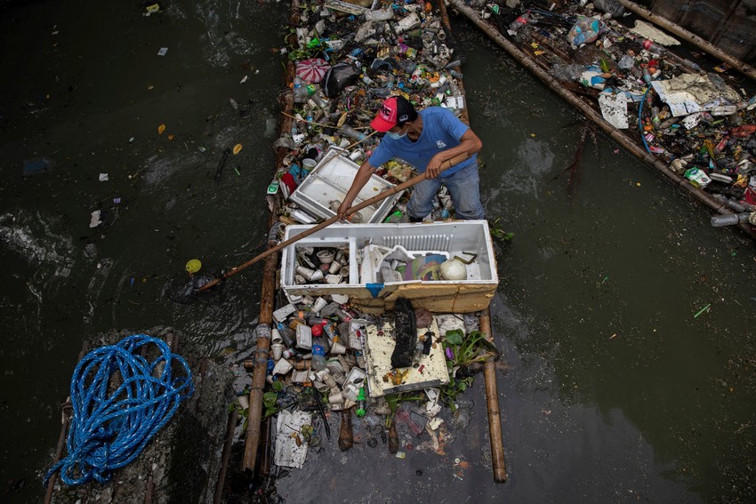 This Team is Cleaning one of the World's Most Polluted Rivers. Here's
