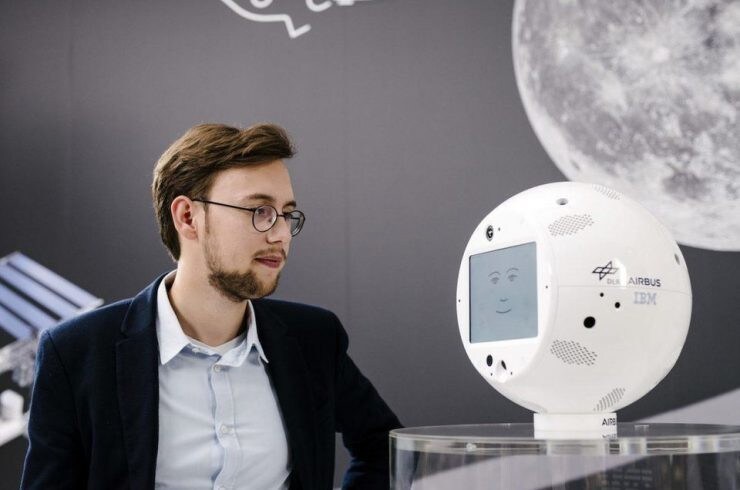 Tel père, tel fils ? Mathias Biniok, le créateur du “cerveau” de CIMON –